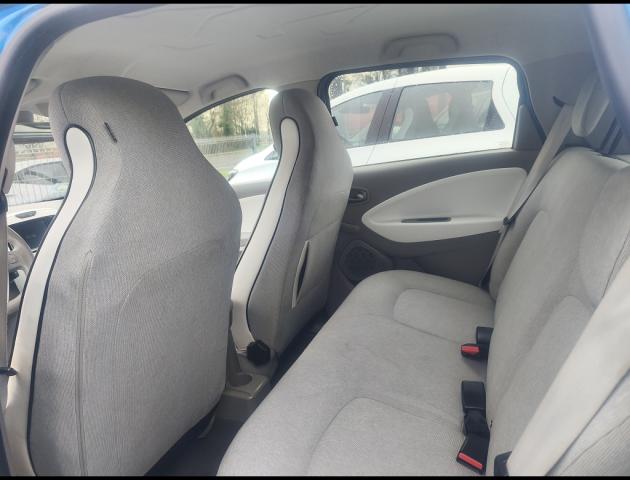 Renault Zoe image 8