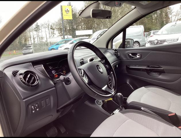 Renault Captur image 6