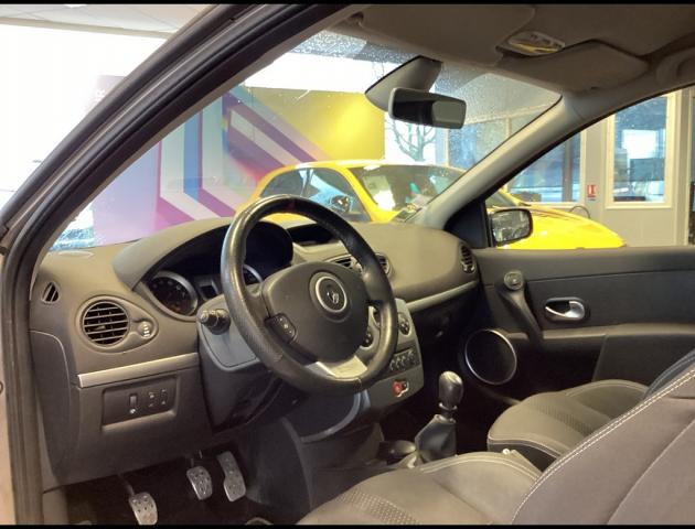 Renault Clio image 1