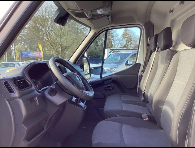 Renault Master image 9