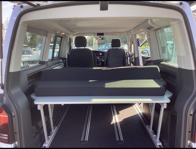 Volkswagen California image 7