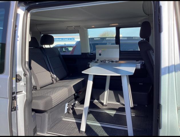 Volkswagen California image 8