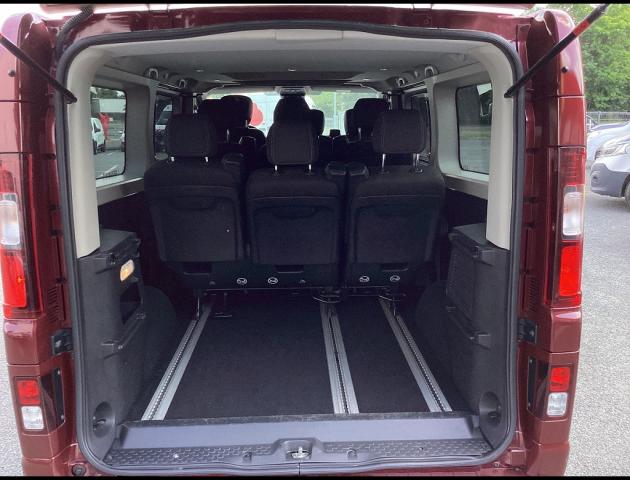 Renault Trafic image 2