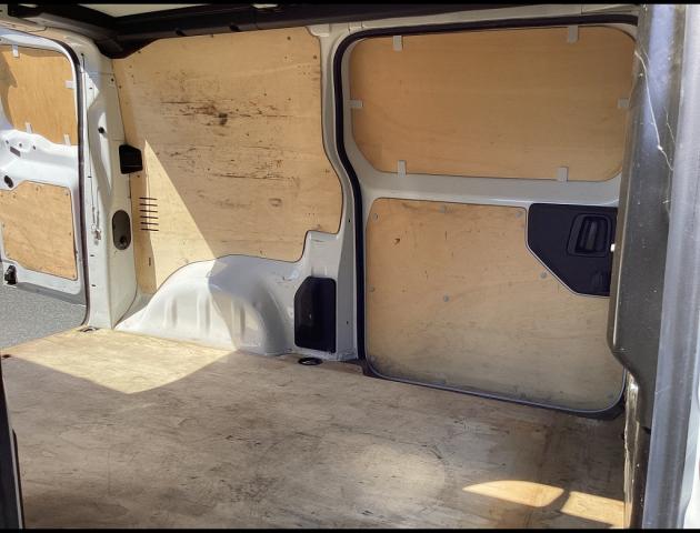 Citroen Jumpy image 8