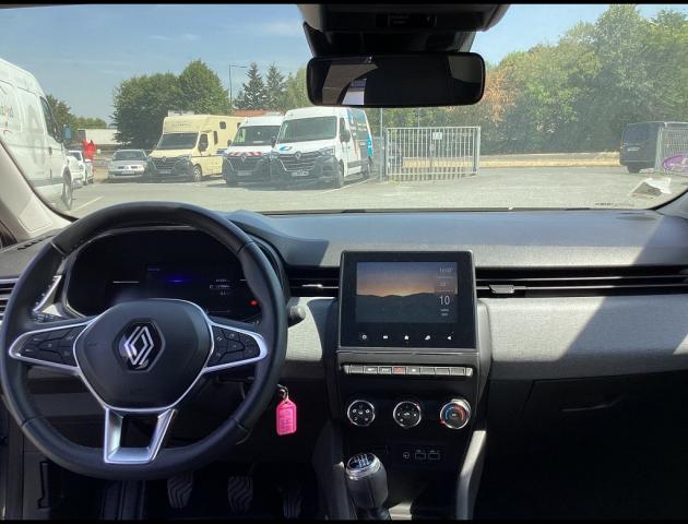 Renault Clio image 8