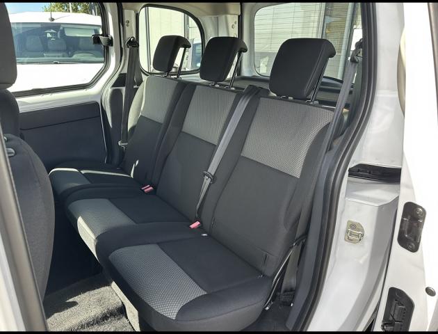 Renault Kangoo image 9