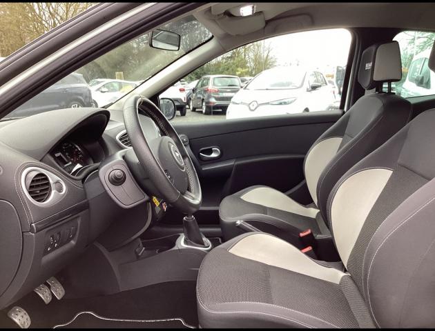 Renault Clio image 6