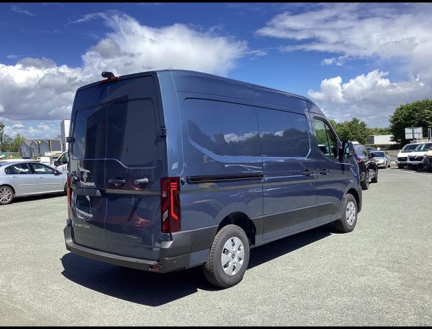 Renault Master image 6