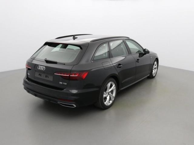 Audi A4 Avant S Line Edition 163