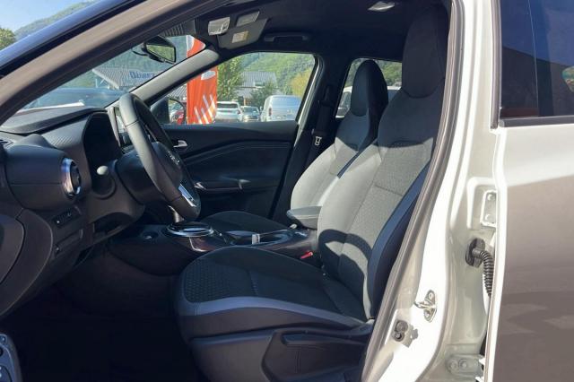 Nissan Juke image 2