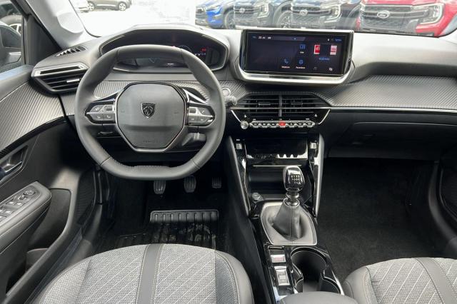 Peugeot 208 image 2