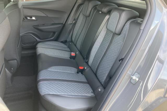 Peugeot 2008 image 4