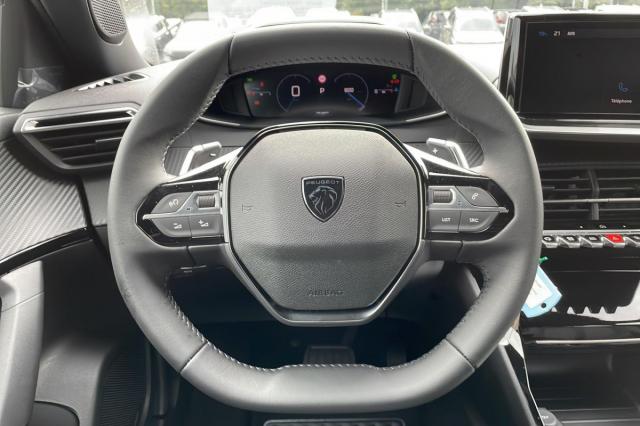 Peugeot 2008 image 1