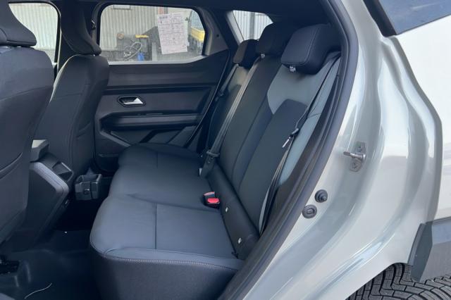Dacia Duster image 8