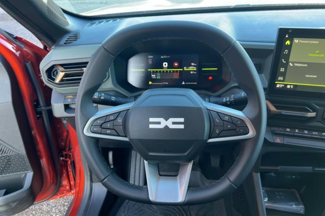 Dacia Duster image 2