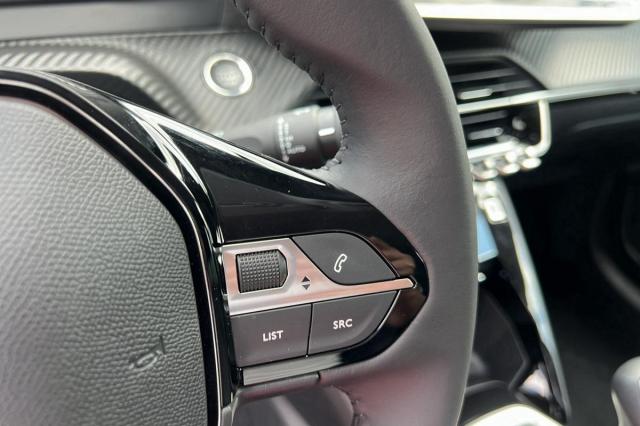 Peugeot 208 image 4