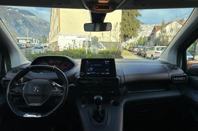 Peugeot Rifter image 2