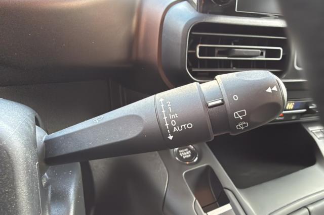 Peugeot Rifter image 4