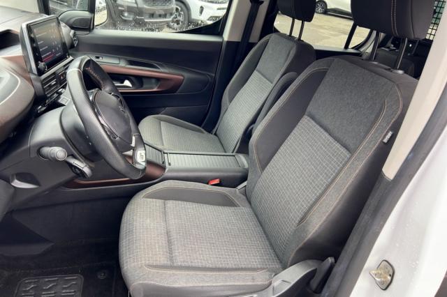 Peugeot Rifter image 5