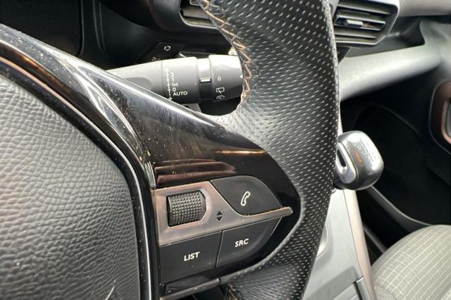 Peugeot Rifter image 3
