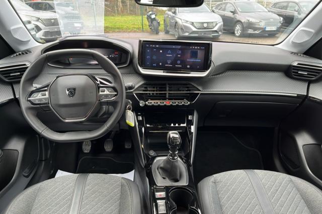 Peugeot 208 image 3