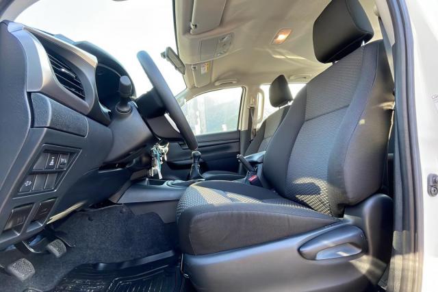 Toyota Hilux image 1