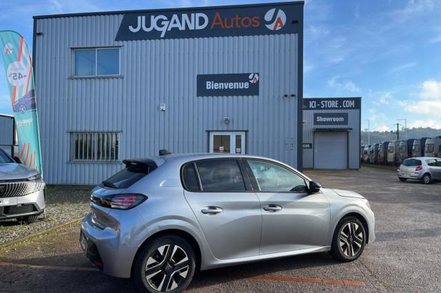 Peugeot 208 image 9