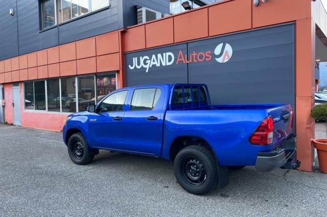 Toyota Hilux image 4