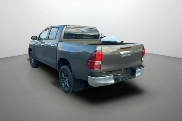 Toyota Hilux image 3