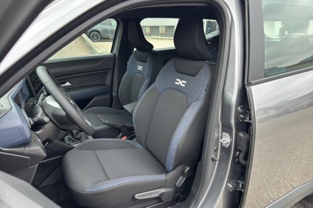 Dacia Duster image 6
