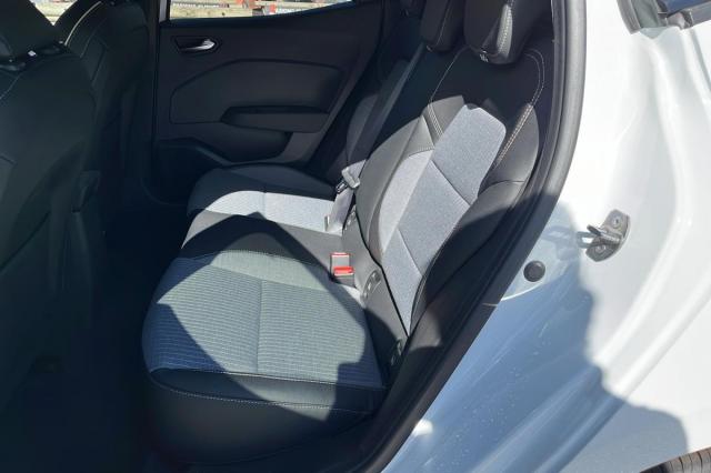 Renault Clio image 7