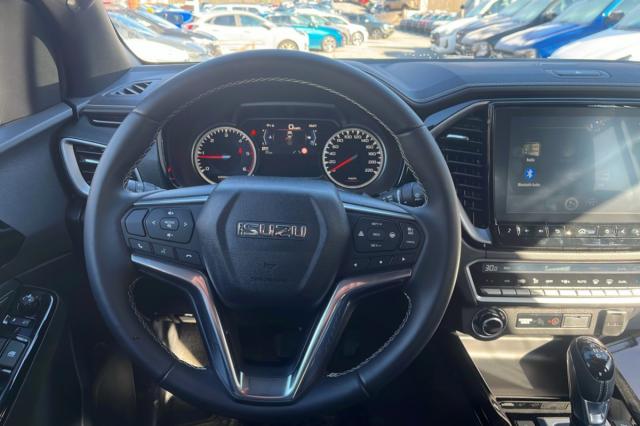Isuzu D-Max image 1