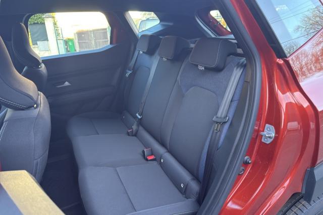 Dacia Duster image 2