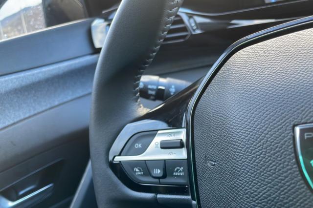 Peugeot 308 image 7