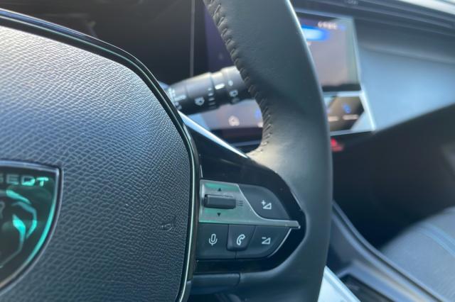 Peugeot 308 image 9