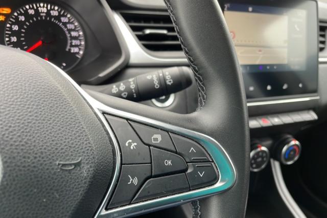 Renault Captur image 8