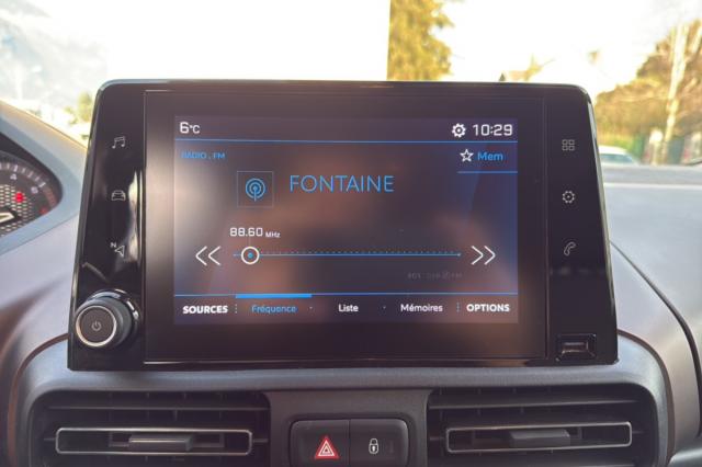 Peugeot Rifter image 3