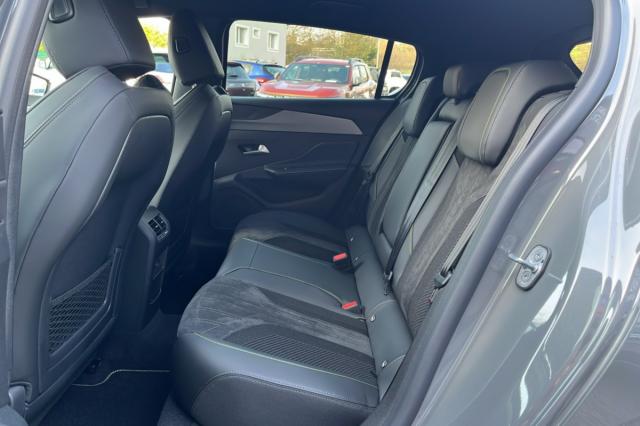 Peugeot 308 image 9