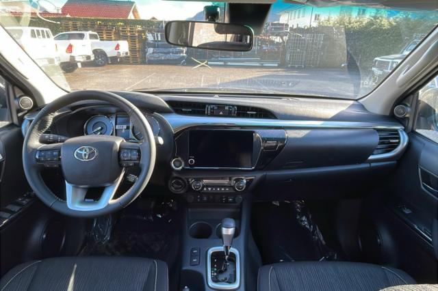 Dacia Duster image 1