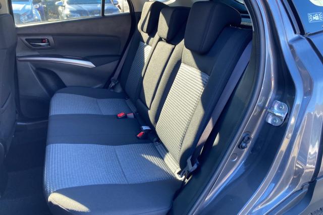 Suzuki S-Cross image 5