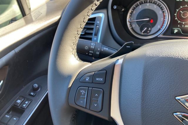 Suzuki S-Cross image 1