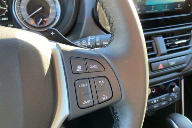 Suzuki S-Cross image 4