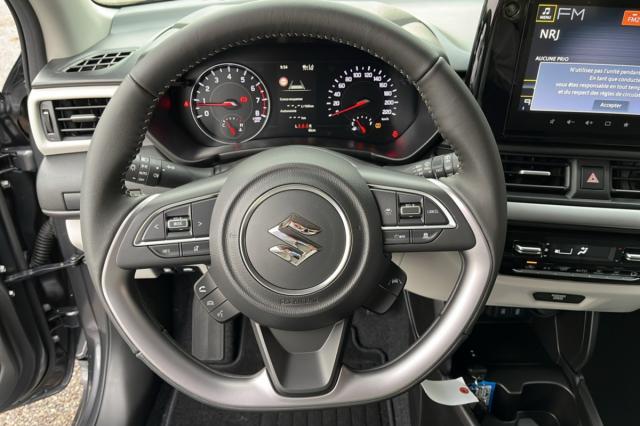 Suzuki Swift image 8