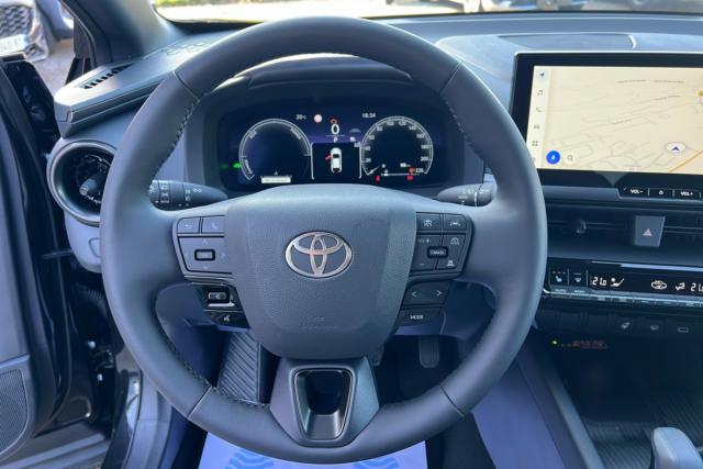 Toyota C-Hr image 5