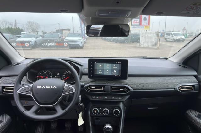 Dacia Sandero image 8