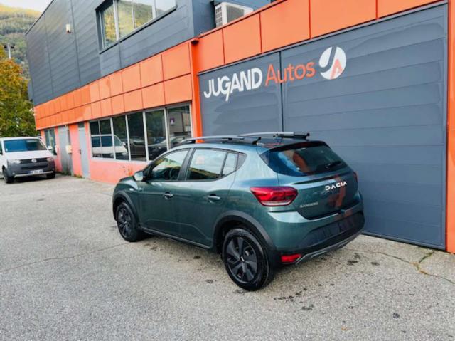 Dacia Sandero image 1