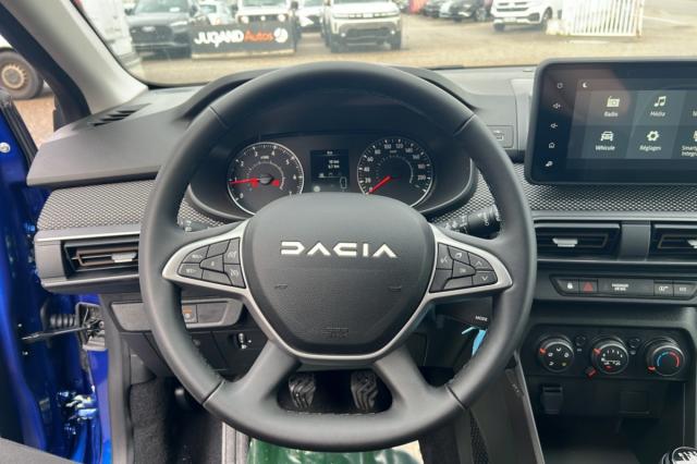 Dacia Sandero image 2