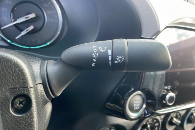 Toyota Hilux image 4