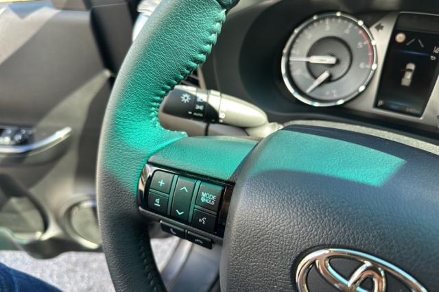Toyota Hilux image 6