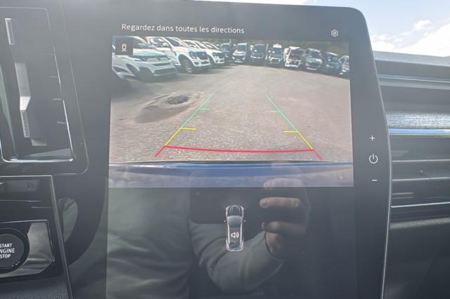 Renault Austral image 8